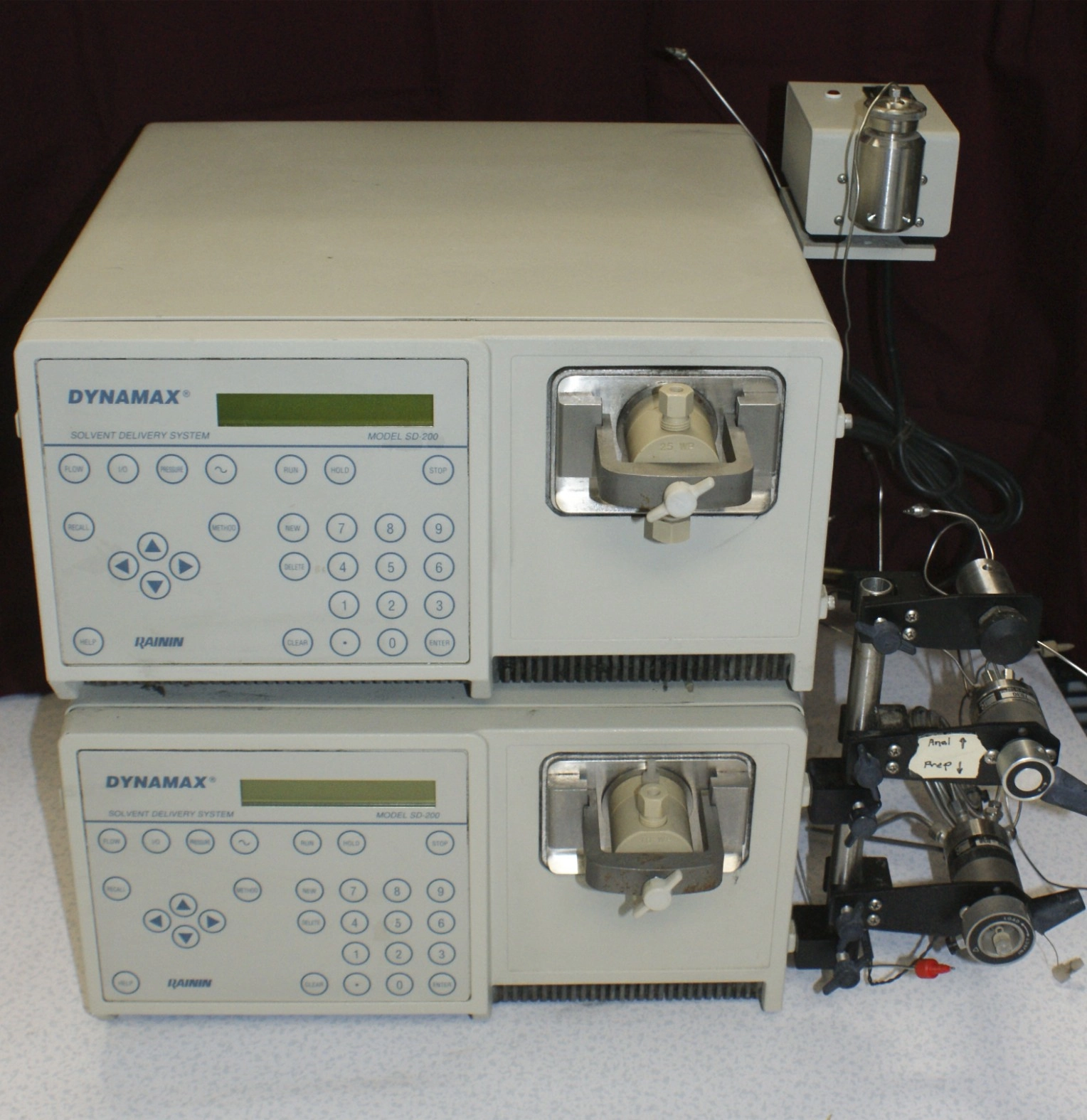 Rainin Dynamax SD-200 Solvent Delivery System HPLC Pump Rainin Solvent Delivery System Dynamax