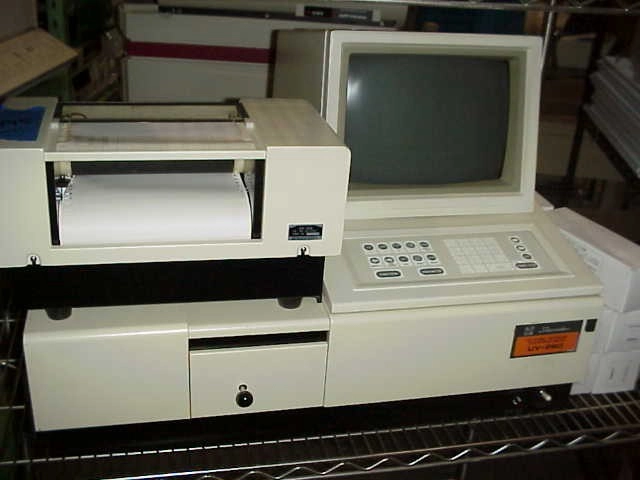 SHIMADZU VV260 UV-VIS Recording  Spectrophotometer Model Shimadzu UV-260 Shimadzu UV260 used nice, SHIMADZU VV260 UV-VIS Reco