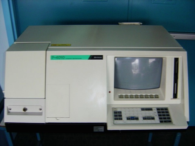 Hitachi  F4010 Fluorescenec Spectrophotometer