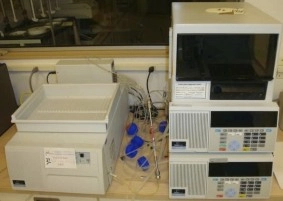 Perkin Elmer Diode Array Series 200 HPLC System includes   Series 200 Auto Sampler Series 200 Diode Array Detector Series 200