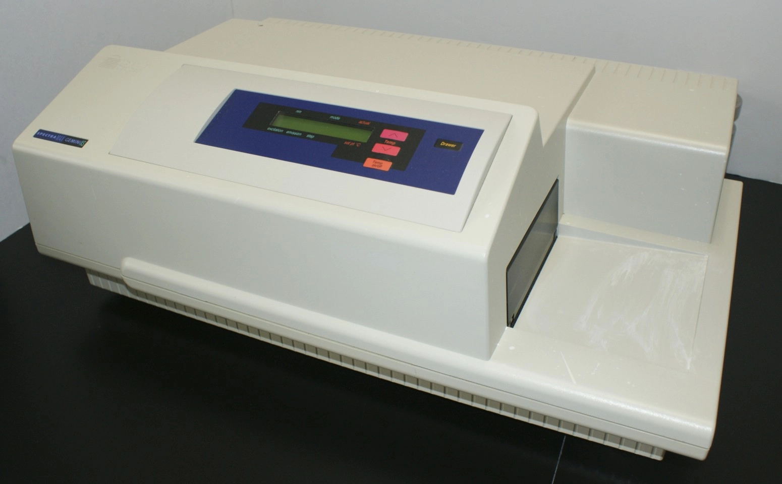 Molecular Devices Spectramax GeminiXS Plate Reader GeminiXS SpectrMAX , used, nice,  excellent condition- inquire for further
