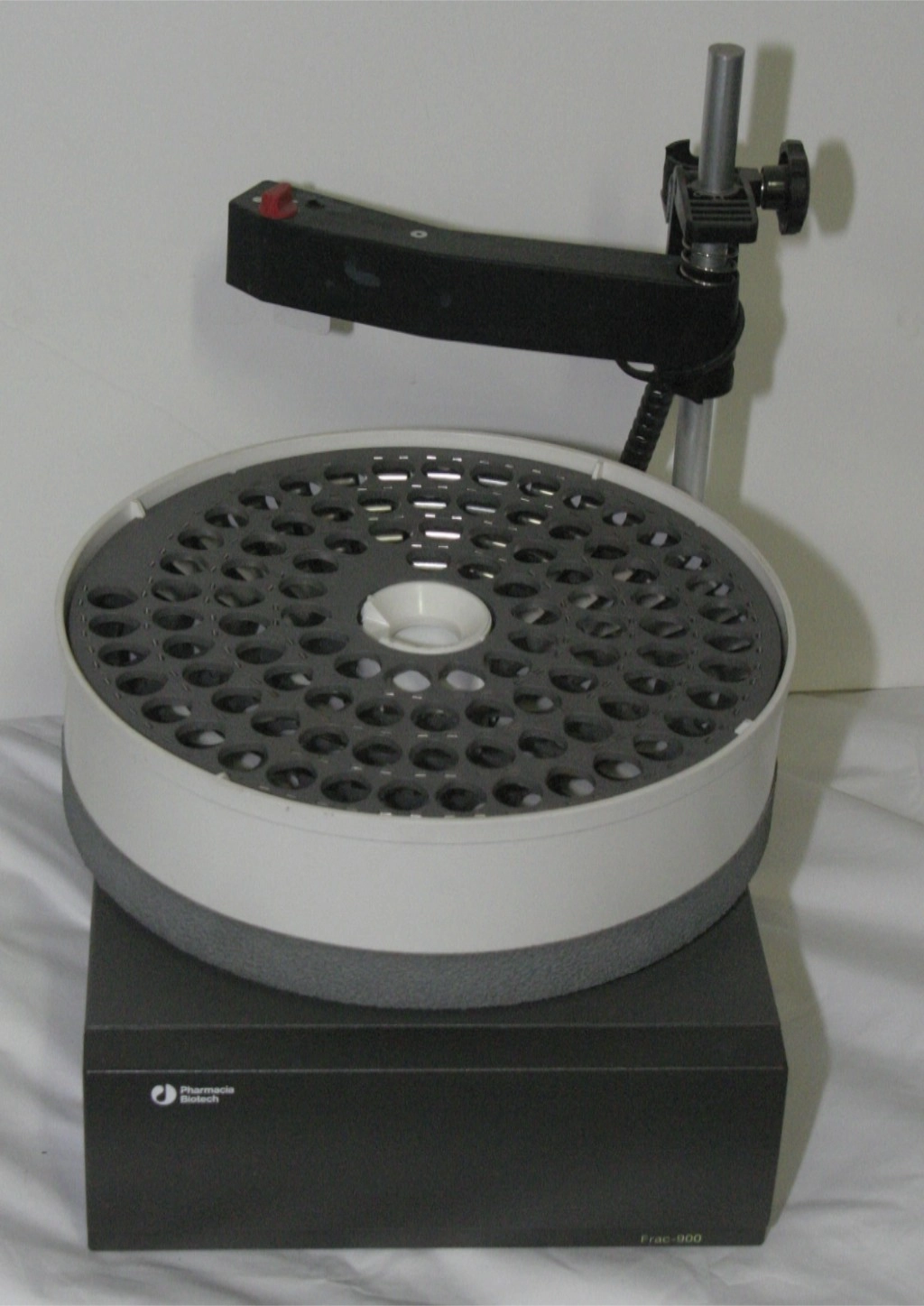 PHARMACIA Frac 900 Fraction Collector