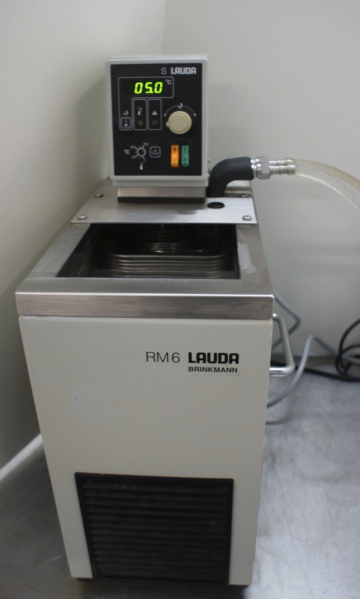 Lauda RM6 with B Controller Circulator Chiller Lauda RM-6 Refrigerated Circulator