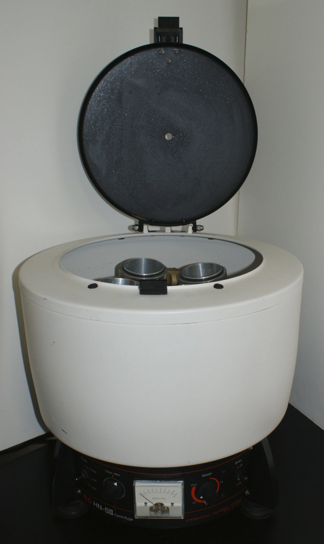 IEC HNSII Centrifuge IEC HNS-II Centrifuge IEC Centrifuge IEC 268 Rotor IEC 3224 Buckets