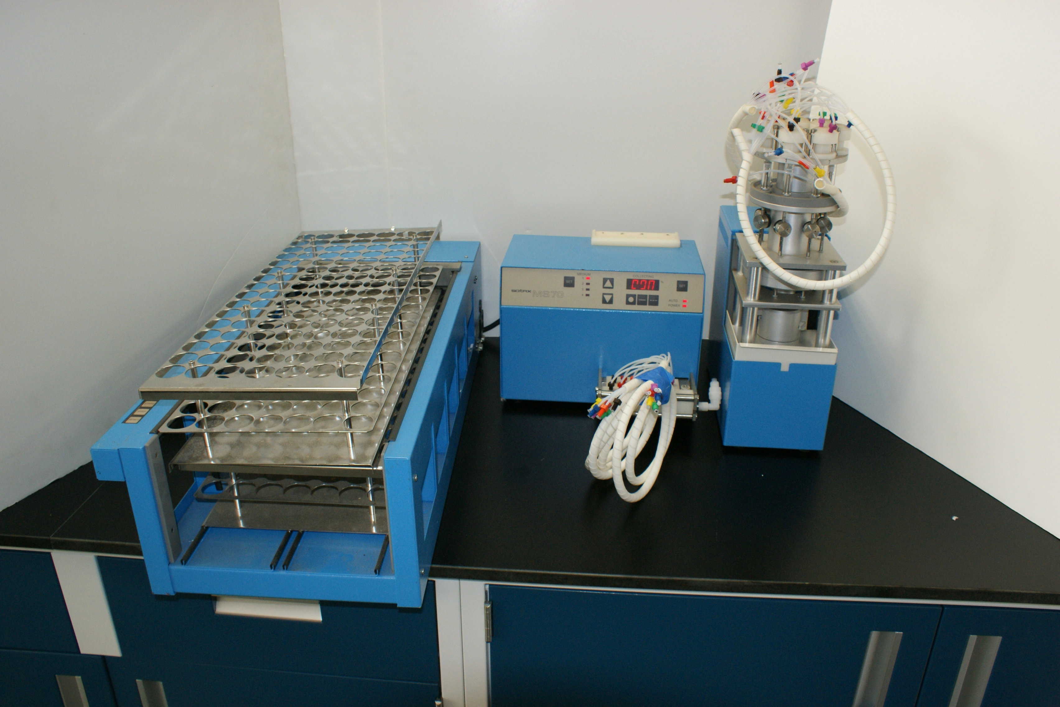 Sotax Dissolution Equipment used Sotax CY7-50 Sotax MS70S Sotax C615