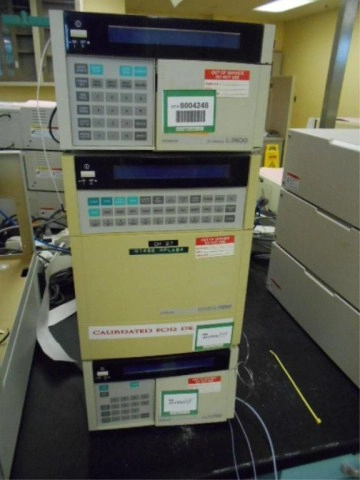 Hitachi HPLC System Hitachi L7400 UV Detector  Hitachi L-7100 Pump Hitachi L-7400 Hitachi L7100 Hitachi L7250 Autosampler  Hi