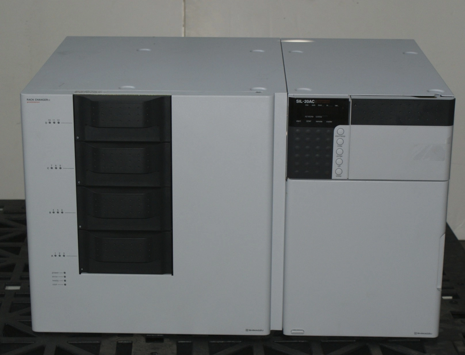 Shimadzu Autosampler HPLC Shimadzu Prominence SiL-20AC Autosampler Station used nice Shimadzu SIL-20AC