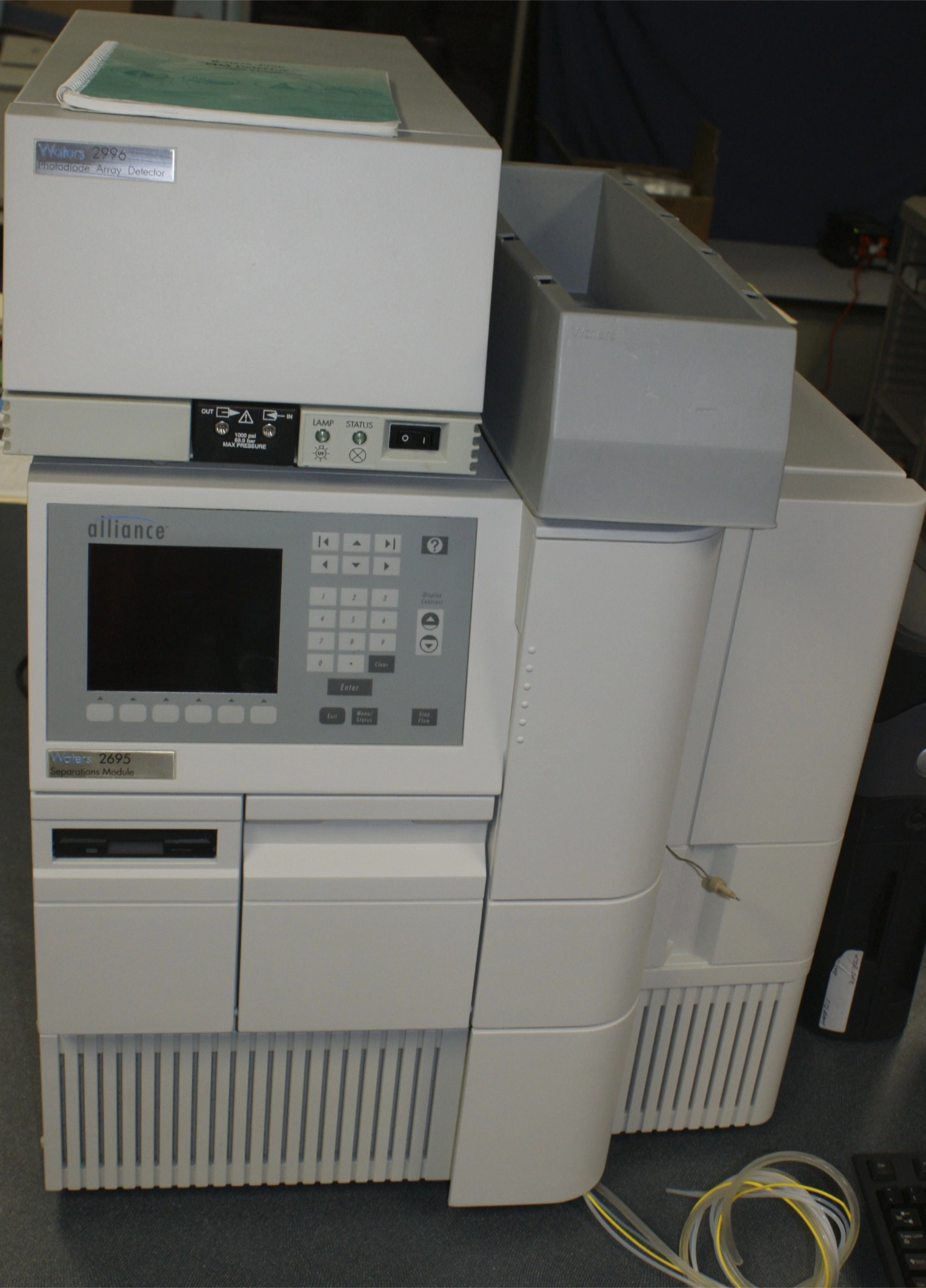 Waters 2695 HPLC with Waters 996 Diode Array