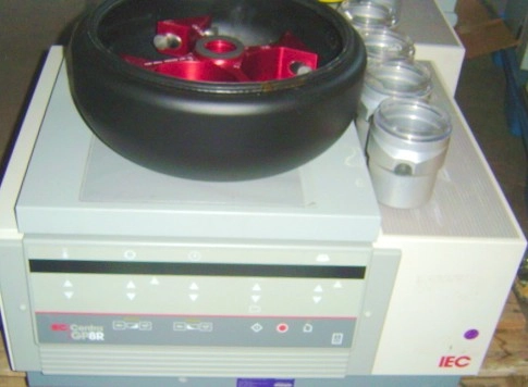 IEC GP8R Refrigerated Centrifuge with rotor buckets inserts