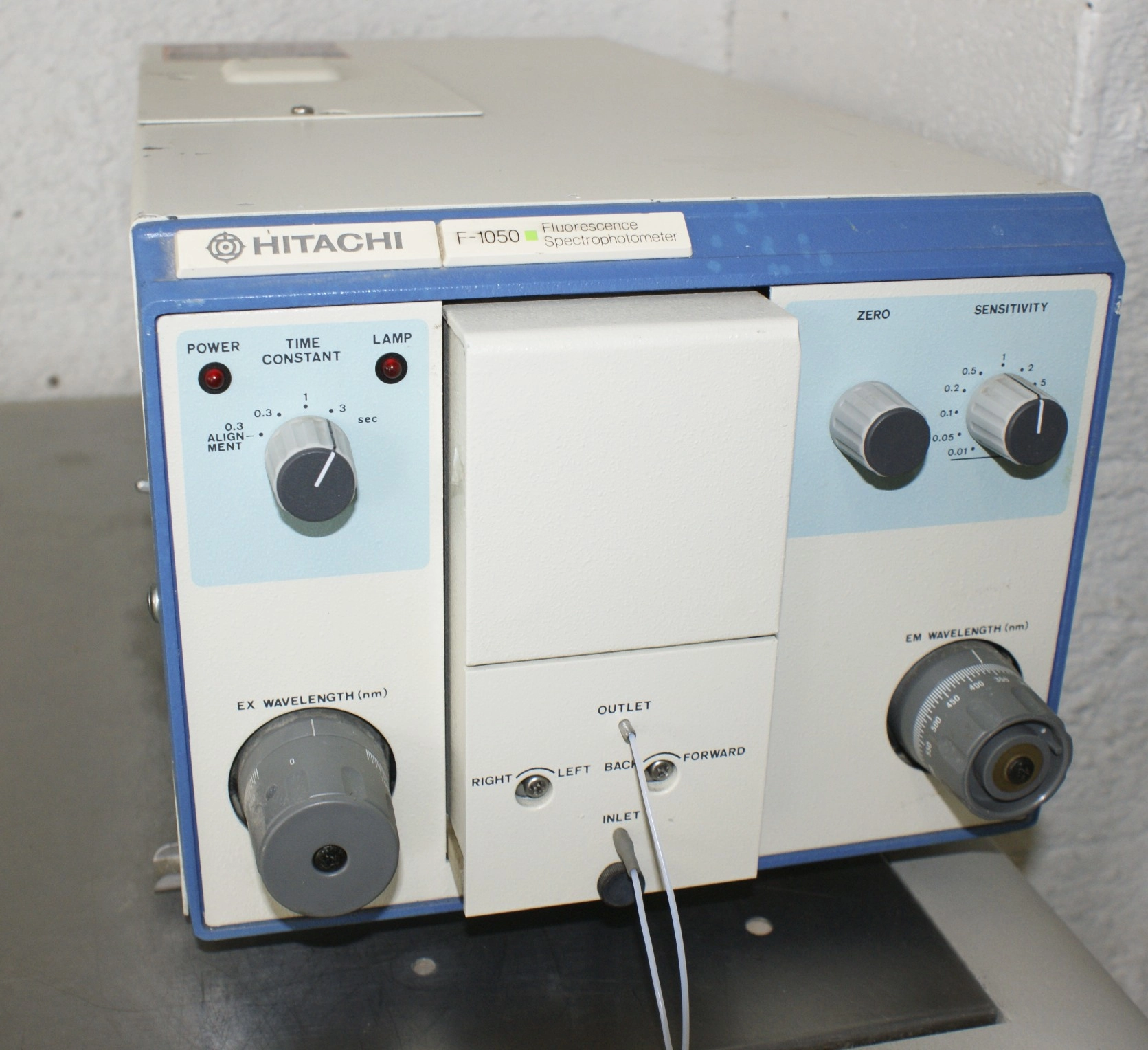 Hitachi F-1050 Hitachi F1050 Fluorescence Spectrophotometer