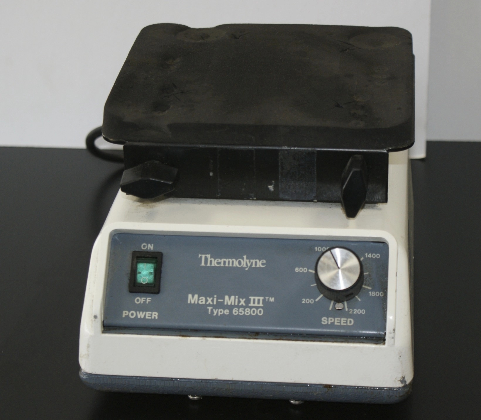 Thermolyne 65800 Maxi-Mix III Thermolyne M65825 Maxi Mix Thermolyne Maxi-Mix III  used, tested and working