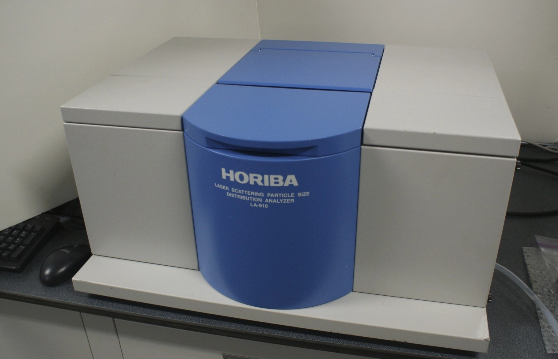 Horiba LA-910 Particle Size Analyzer HORIBA LA910 Laser Scattering Particle Size Distribution Analyzer used refurbished when