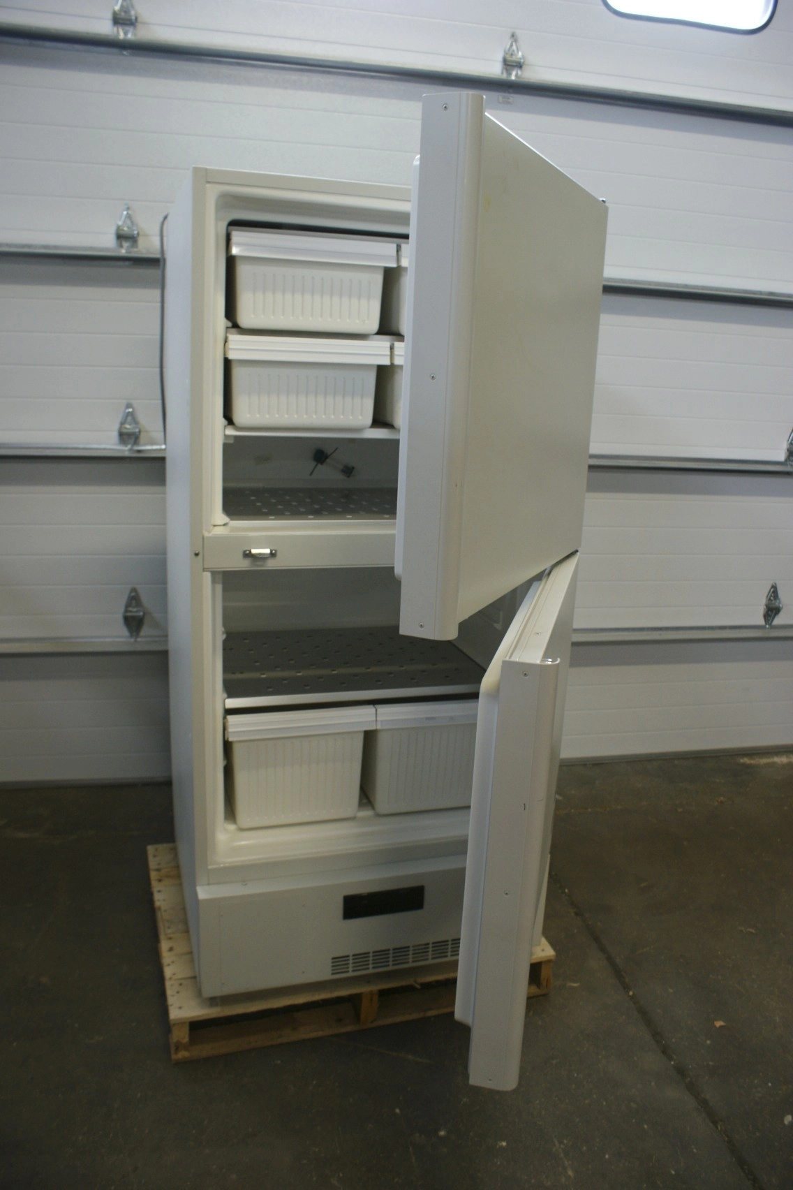 Sanyo MDF-U536 Sanyo MDFU536 Sanyo MDF-U536 FREEZER Sanyo Freezer Sanyo -30C  SANYO MDF-U536  Sanyo -30C Freezer Sanyo Medica