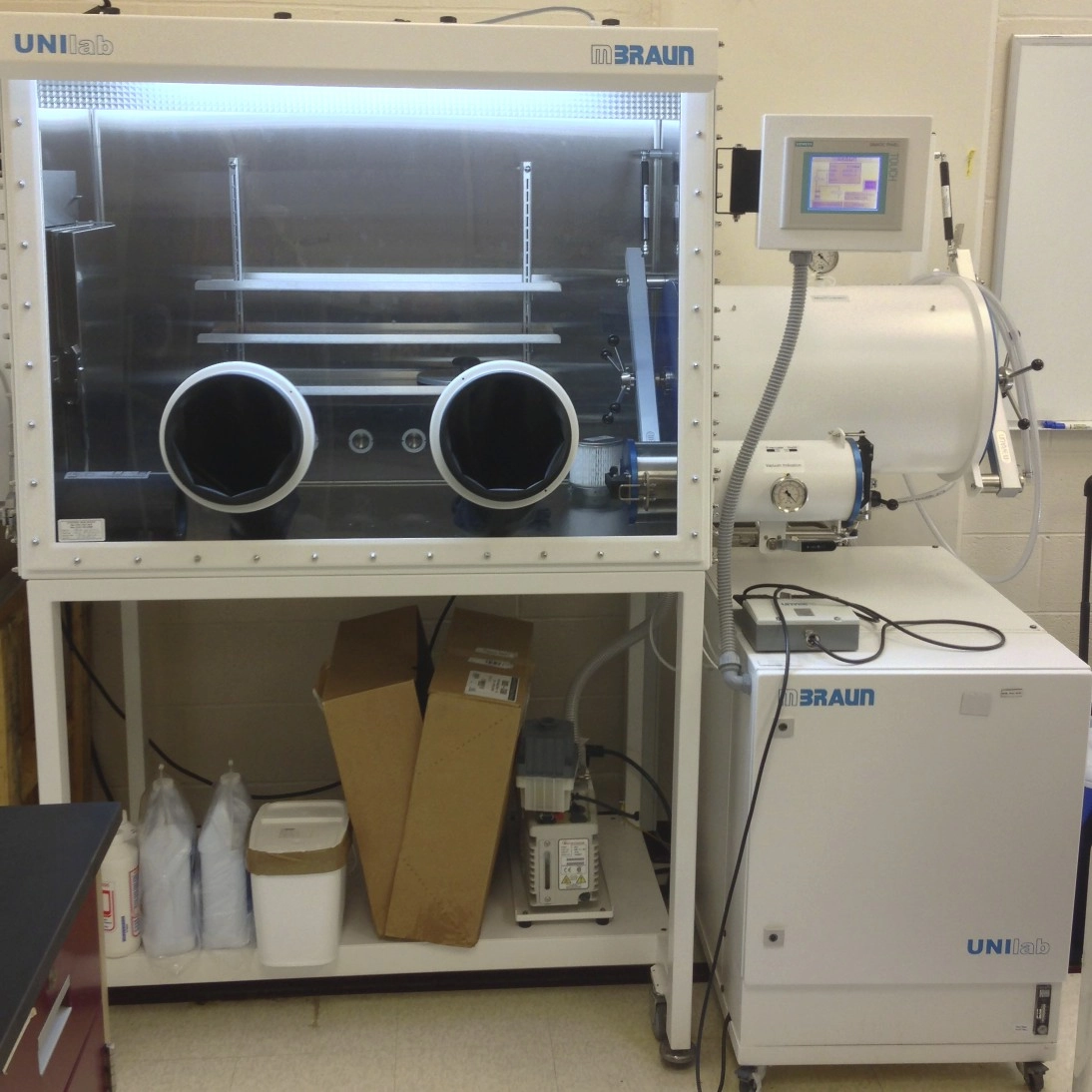 MBRAUN UNILAB 1200/ 760 MBRAUN Glove Box with Chiller M BRAUN UNILAB