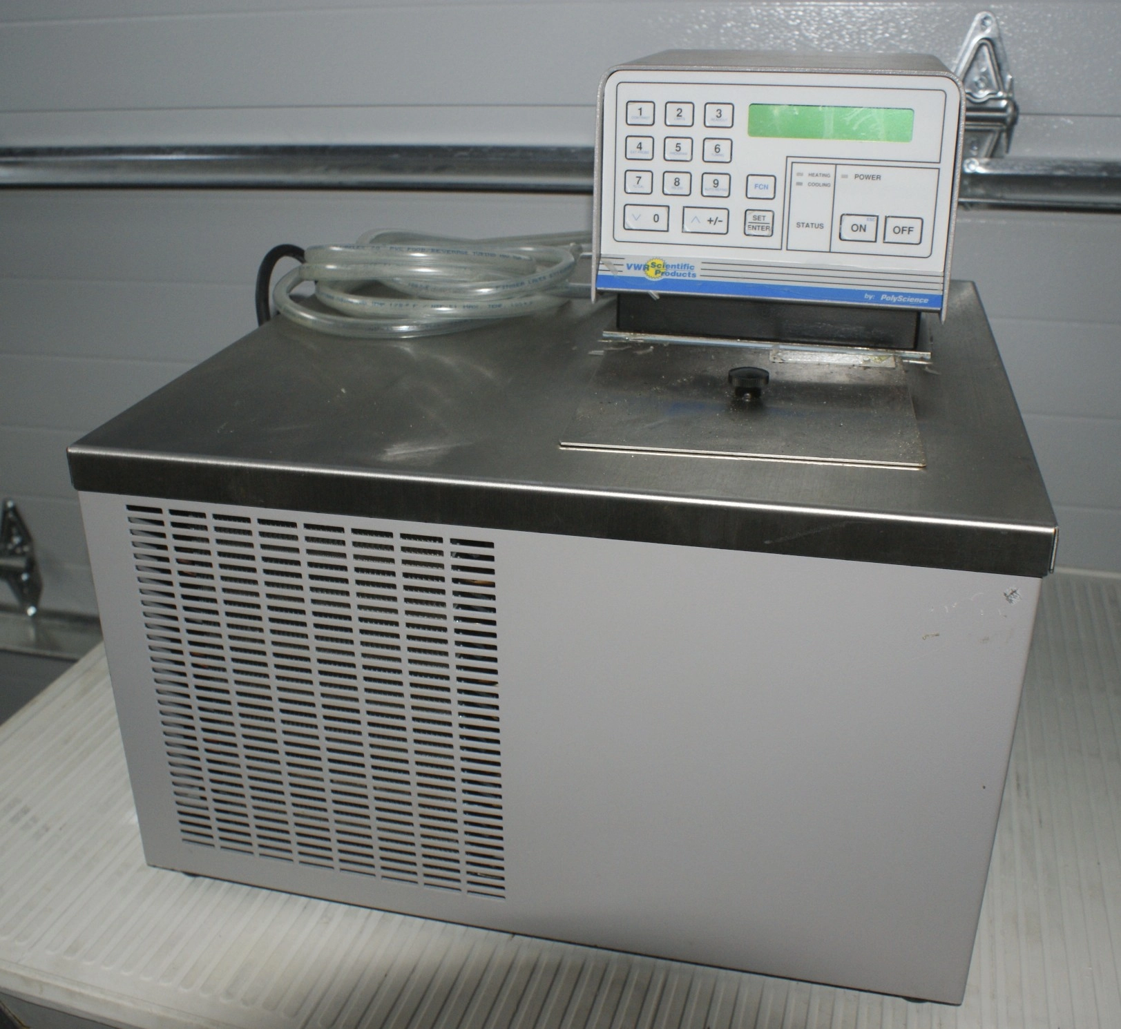 VWR Scientific Model 1147 Refrigerated Bath Circulator VWR 1147 Refrigerated Circulator VWR Refrigerated Circulator Polyscien