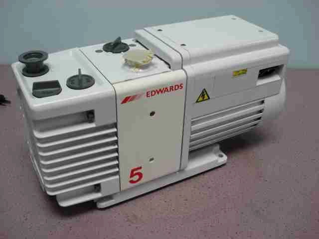 Edwards RV5  Vacuum Pump