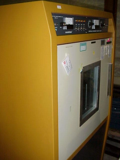 Shaker New Brunswick G27 Psychotherm Incubaror, Shaker New Brunswick G27 Psychotherm Incubator