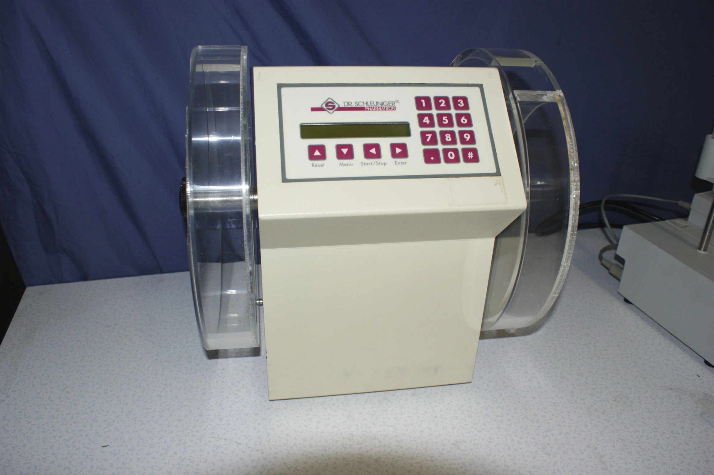 Dr. Schleuniger Pharmatron FT-2 Friability Tester Dr. Schleuniger Pharmatron Friability Tester Model