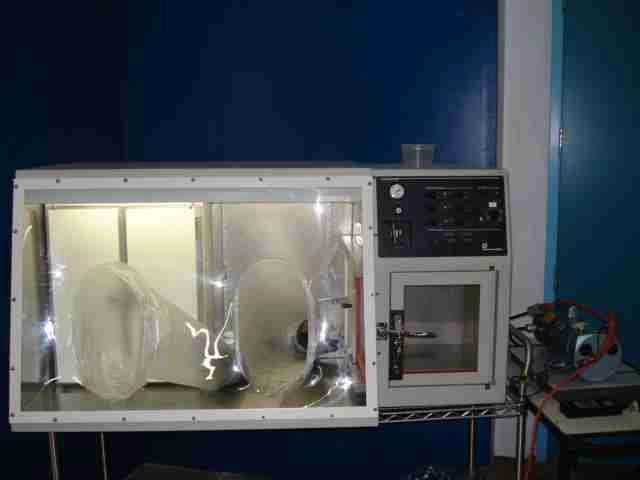 Forma Scientfic 1025 Anaerobic Chamber Glove Box