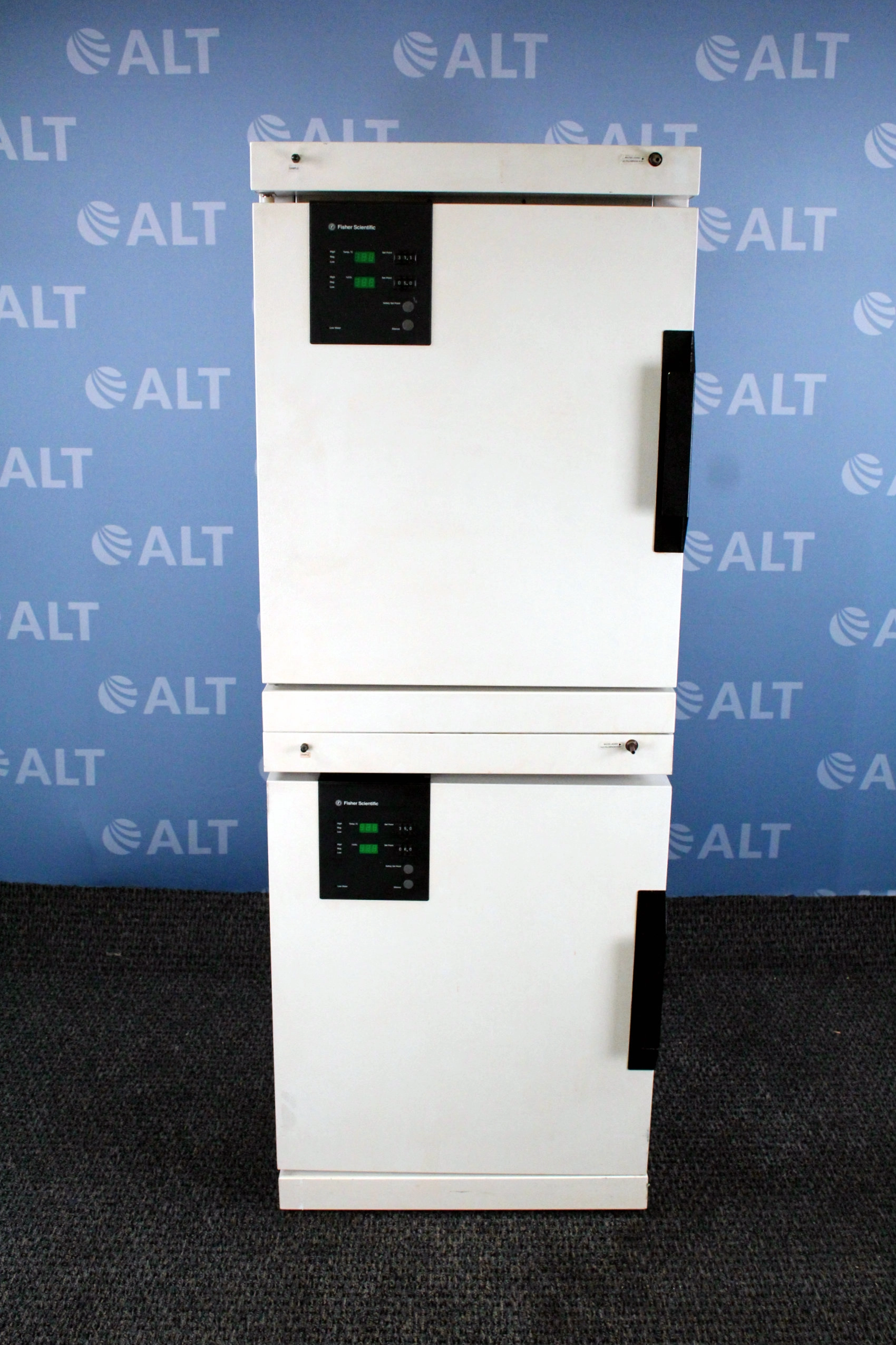 Water Jacketed Incubator