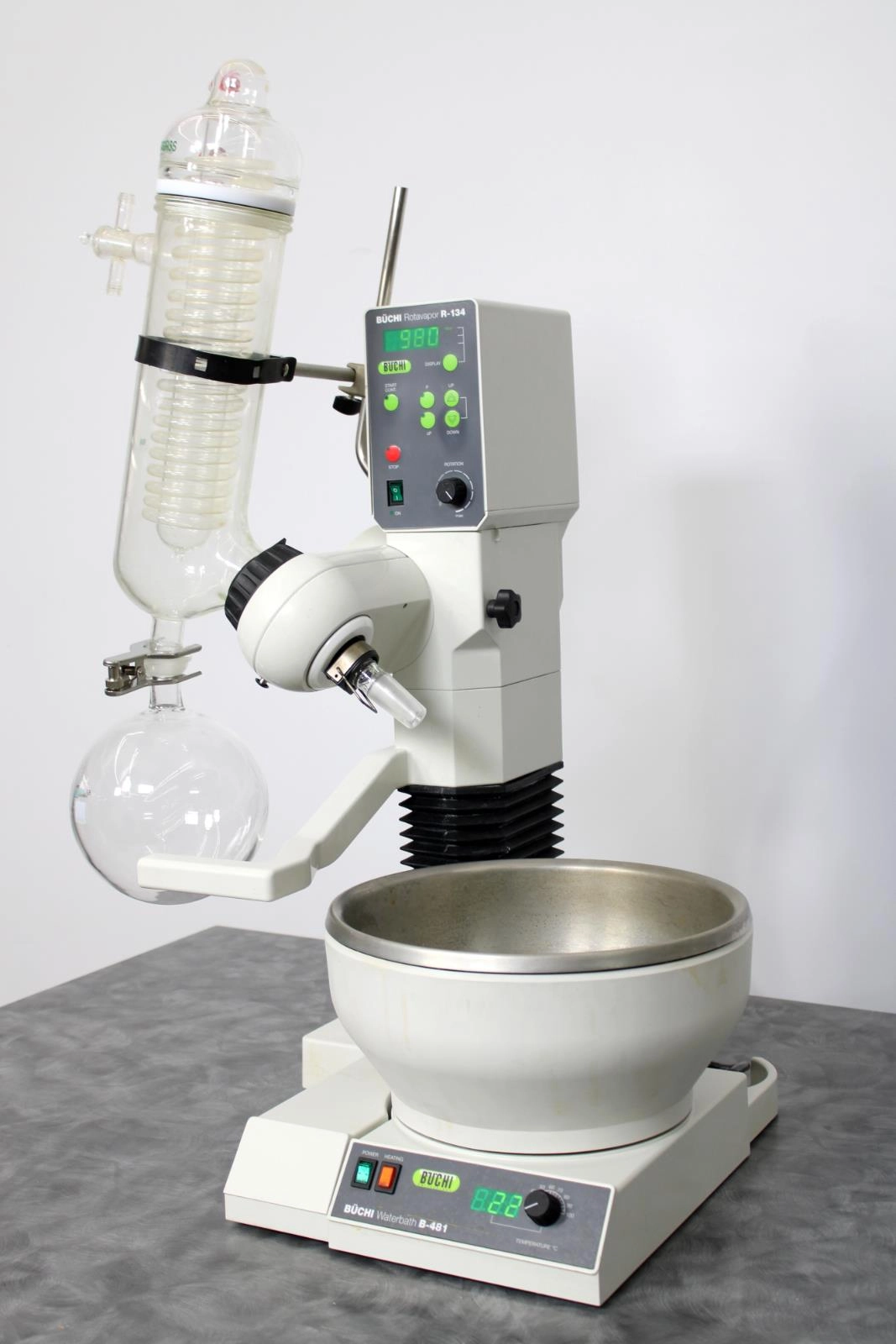 Buchi R-134 Rotavapor Rotary Evaporator with B-481 Water Bath &amp; Warranty