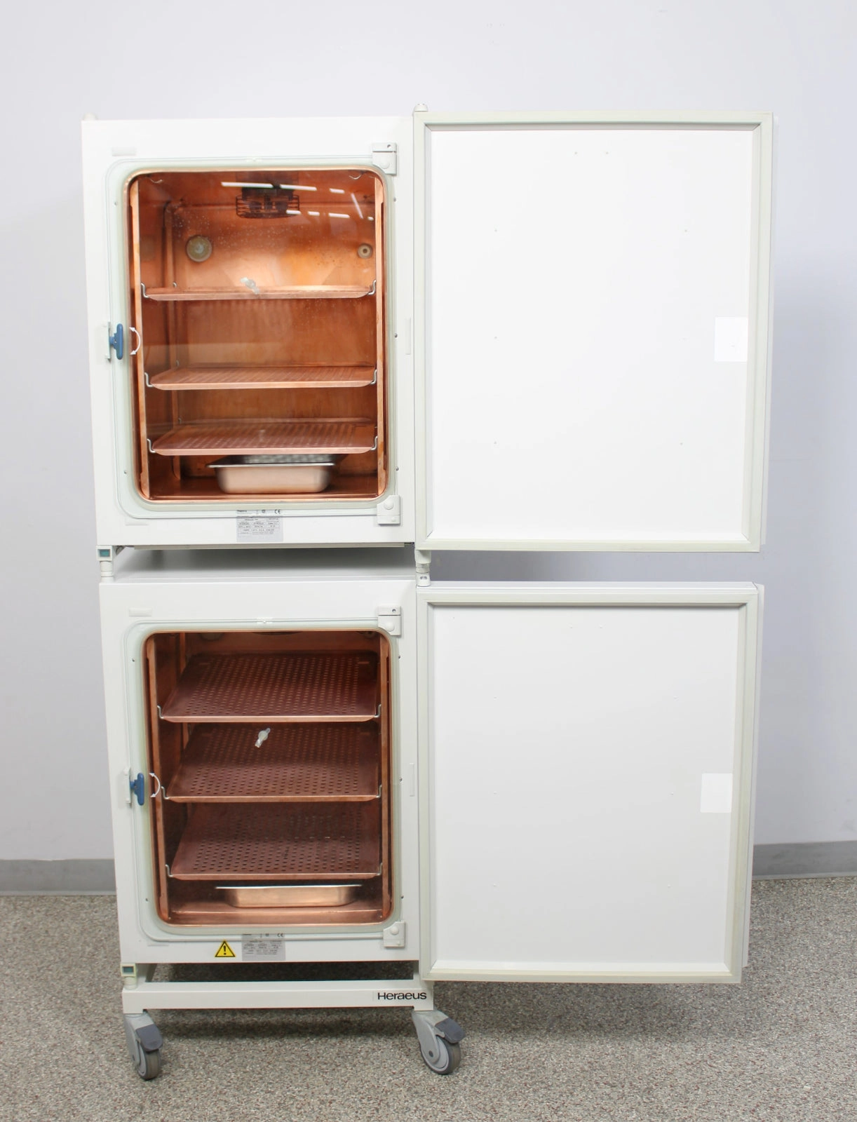 Thermo Scientific Heracell 150i Copper Lined Double Stack CO2 Incubator