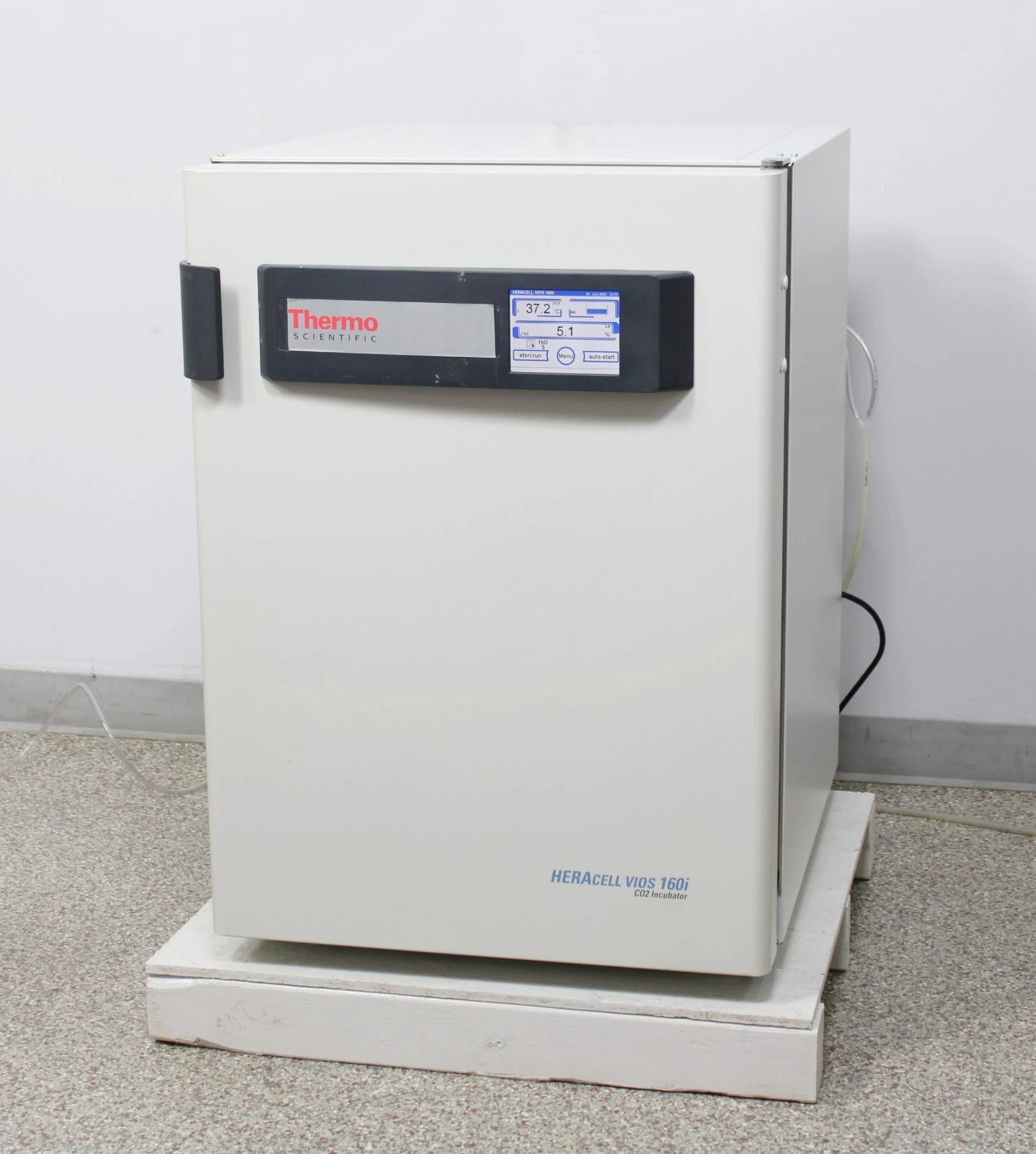 Thermo Scientific HERAcell vios 160i Copper Lined CO2 Incubator with 3