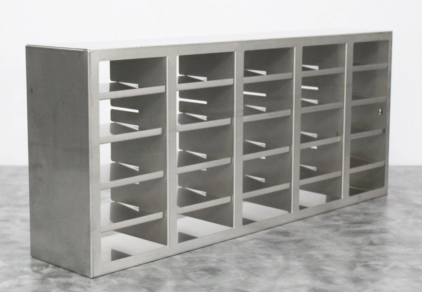 Ult Freezer Racking ULT Freezer Rack SS w/ 25 Sections & Adjustable Shelves 26-¾ Lx5-? Wx11 ...