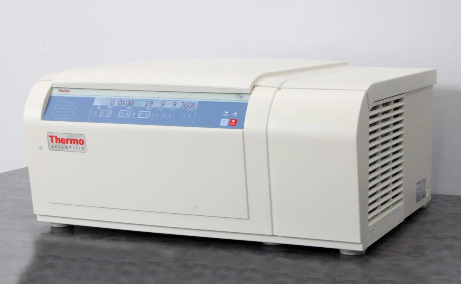 Thermo Scientific Sorvall ST 40R Refrigerated Benchtop Centrifuge with Warranty