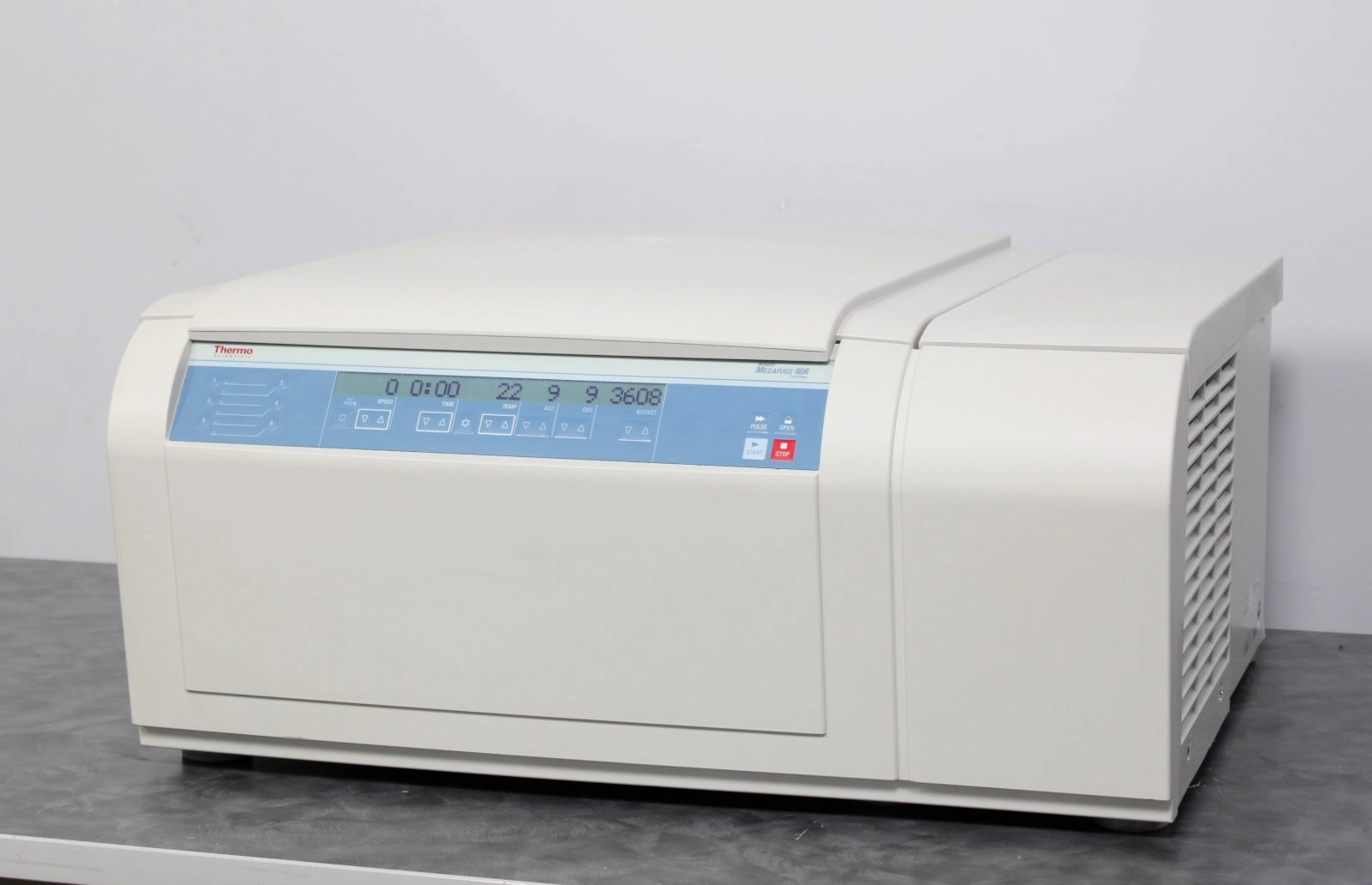 Thermo Scientific Heraeus Megafuge 40R Refrigerated Benchtop Centrifuge 75004519