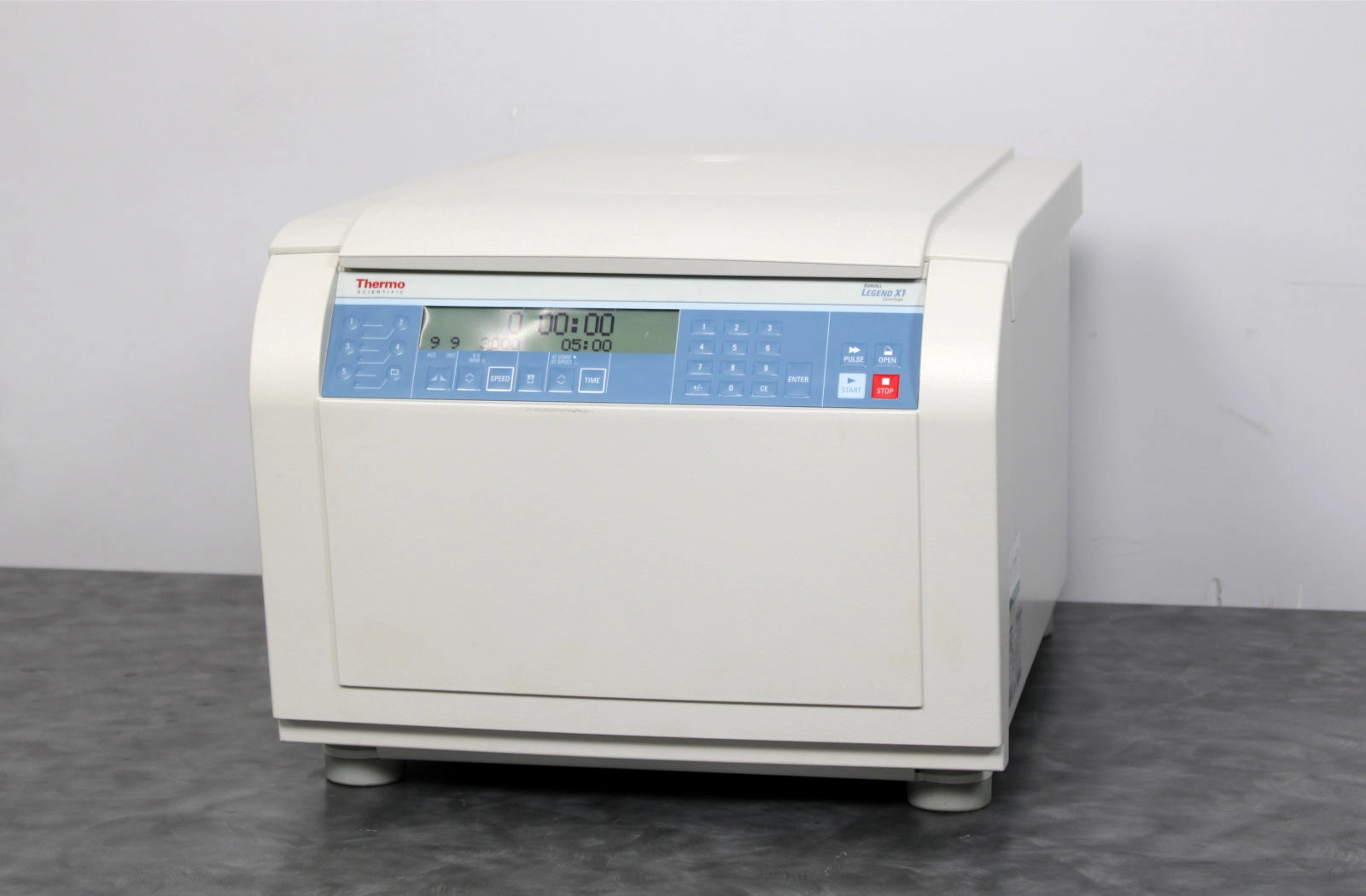 Thermo Scientific Legend X1 Benchtop Centrifuge With Swing Bucket Rotor