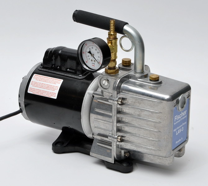 Fischer LAV7 Rotary Vane Vacuum Pump with gauge