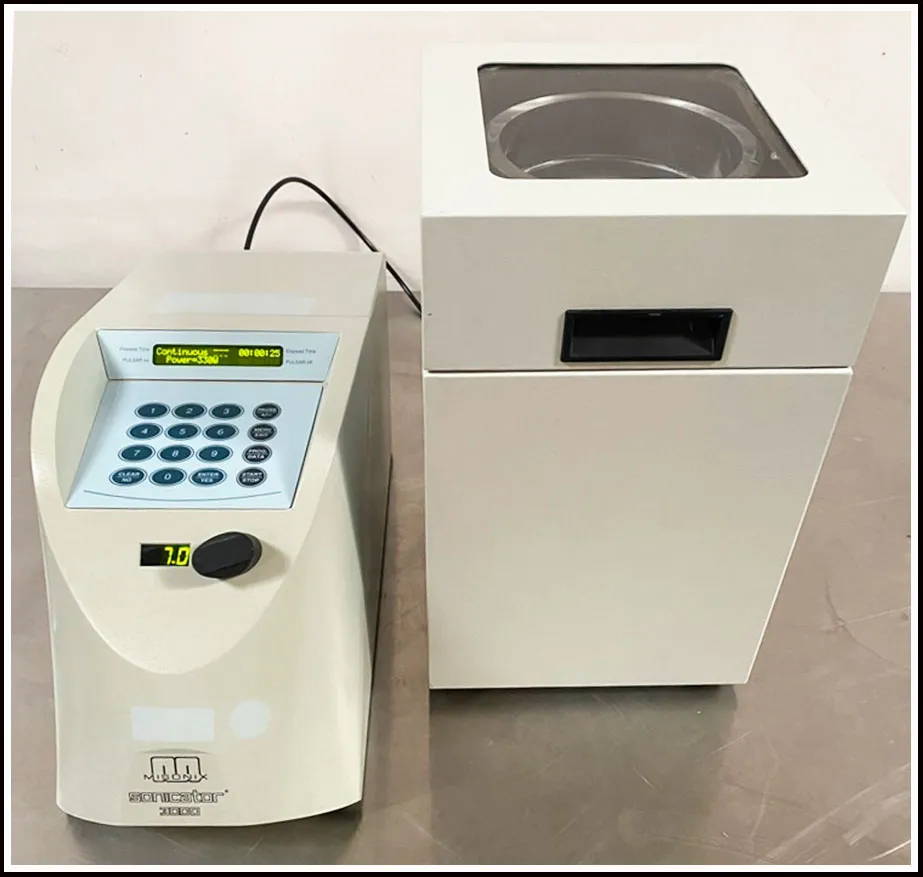 Misonix Sonicator Cell Disruptor Dismembrator 3000 Microplate Cup Horn w WARRANTY