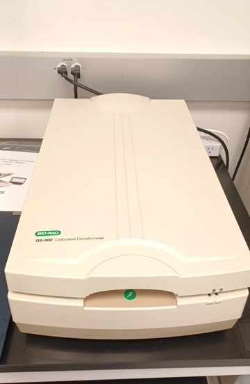 Bio-Rad GS-900 Densitometer with laptop and software - Still in lab