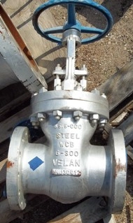 VELAN 6" 300 FLANGED RAISED FACE WCB GATE VALVE WCB (WELD ABLE CARBON BODY) 8515-000-BNJ30012