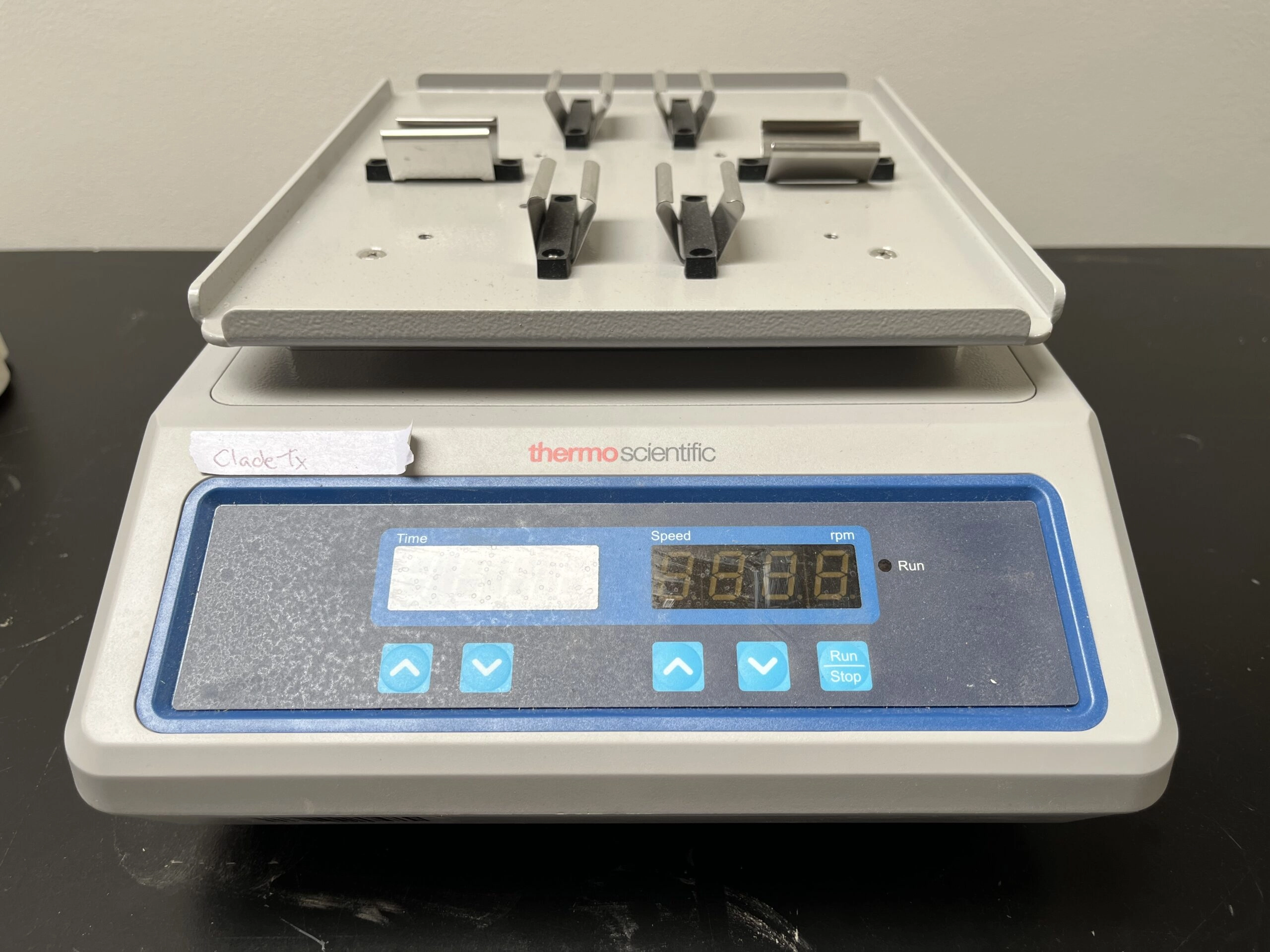 Thermo Scientific Digital Microplate Shaker (88882005) Microplate Shaker
