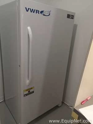 VWR 10819-406 Freezer