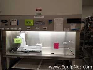 Lot 115 Listing# 864301 San San Nuaire Inc. NU-540-600 Biological Safety Cabinet with Stand