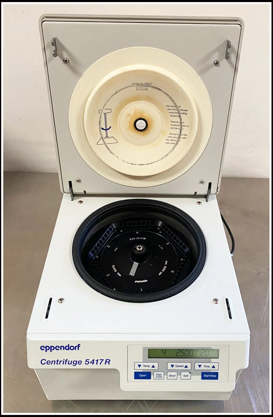 Eppendorf Centrifuge 5417R w F4548PCR Rotor & WARRANTY