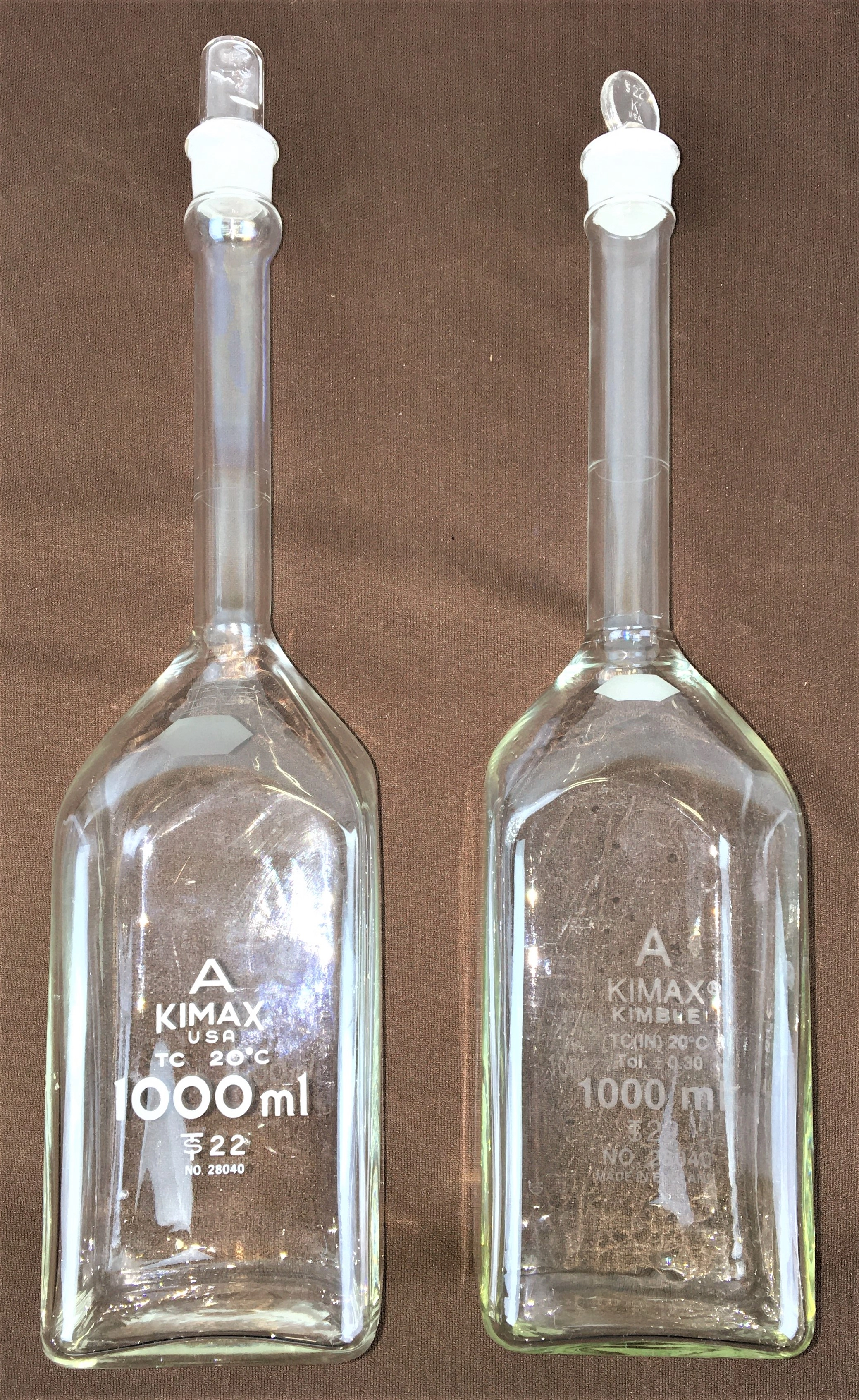 Kimble 28040-1000 KIMAX Square Volumetric Flask, Class A - 1000mL