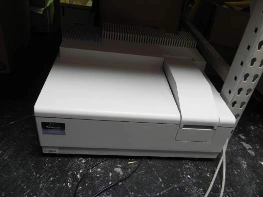 Perkin Elmer Lambda 25 Spectrophotometer UV/Vis Reader