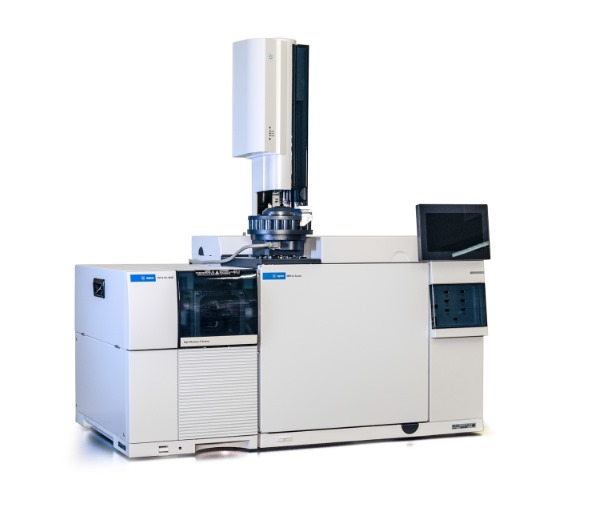 Agilent 5977E con 8890