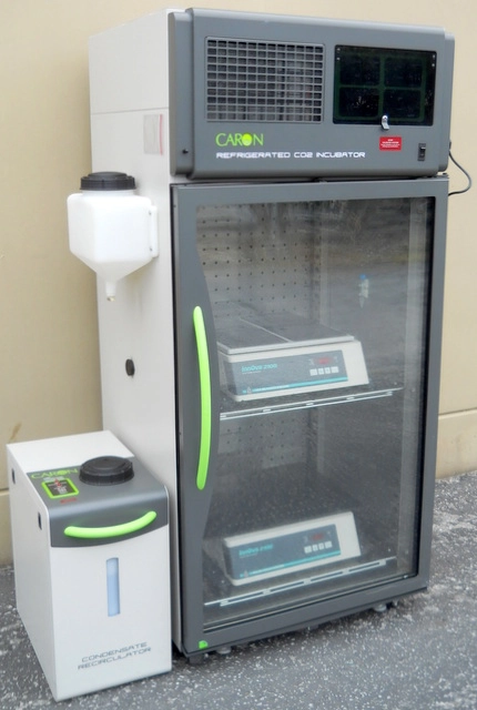 Caron 6026 Refrigerated CO2 Incubator with Condensate Recirculator