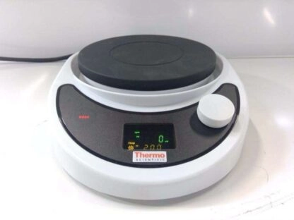 Thermo Scientific Magnetic Stirrer RT Touch-17