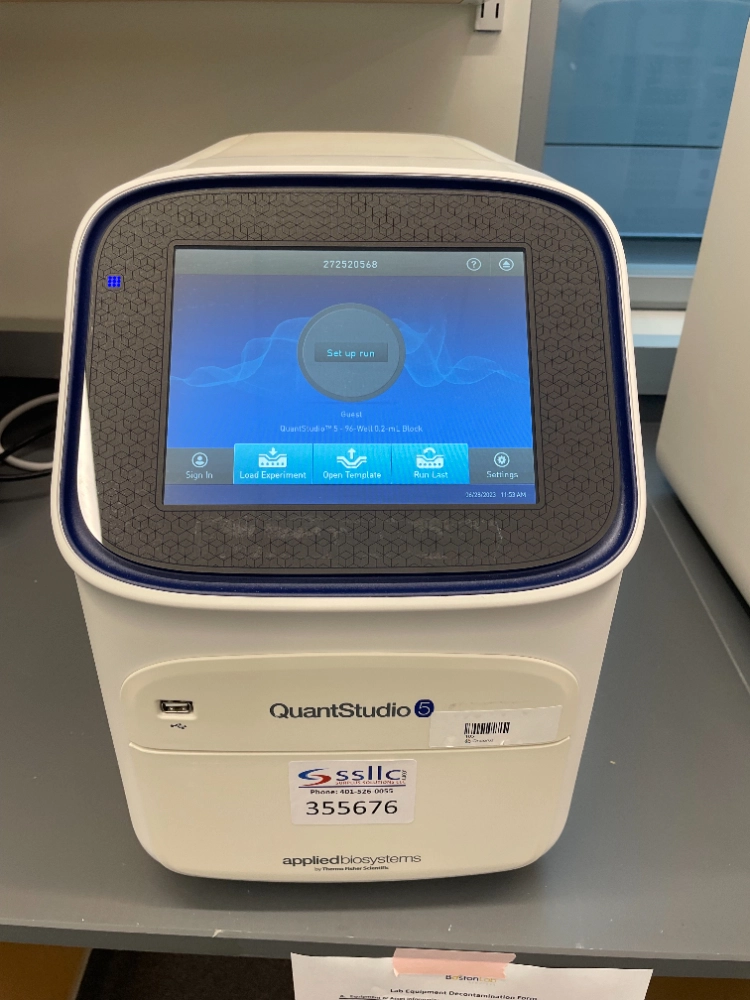 Quantistudio Applied Biosystems QuantStudio 5 Real-Time PCR System | LabX.com