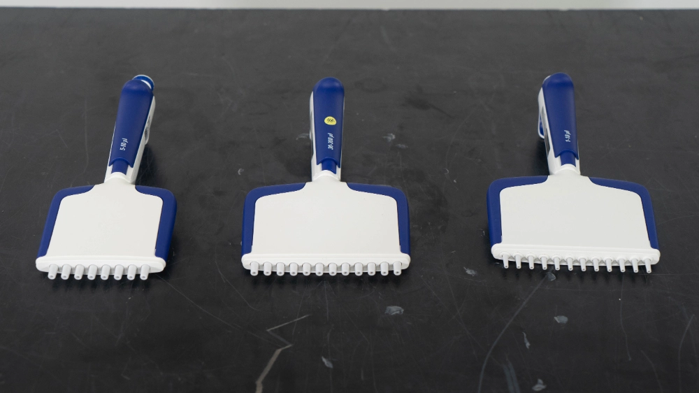Fisherbrand Multichannel Pipettes - Quantity 3