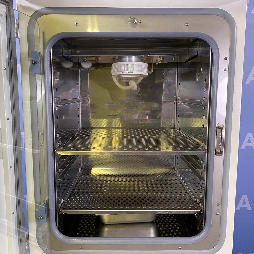 Thermo Forma Model 370 Series SteriCycle CO2 Incubator, Dual Stack