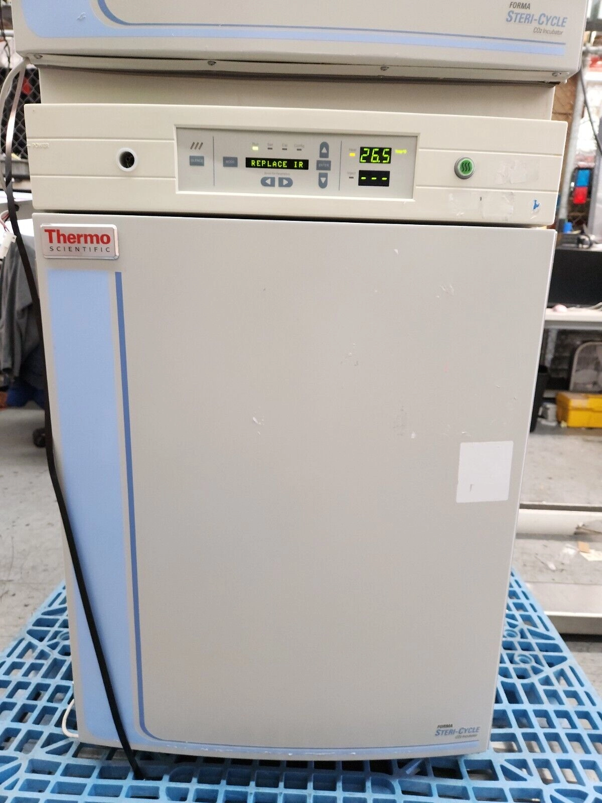 THERMO 380 STERI-CYCLE CO2 INCUBATOR