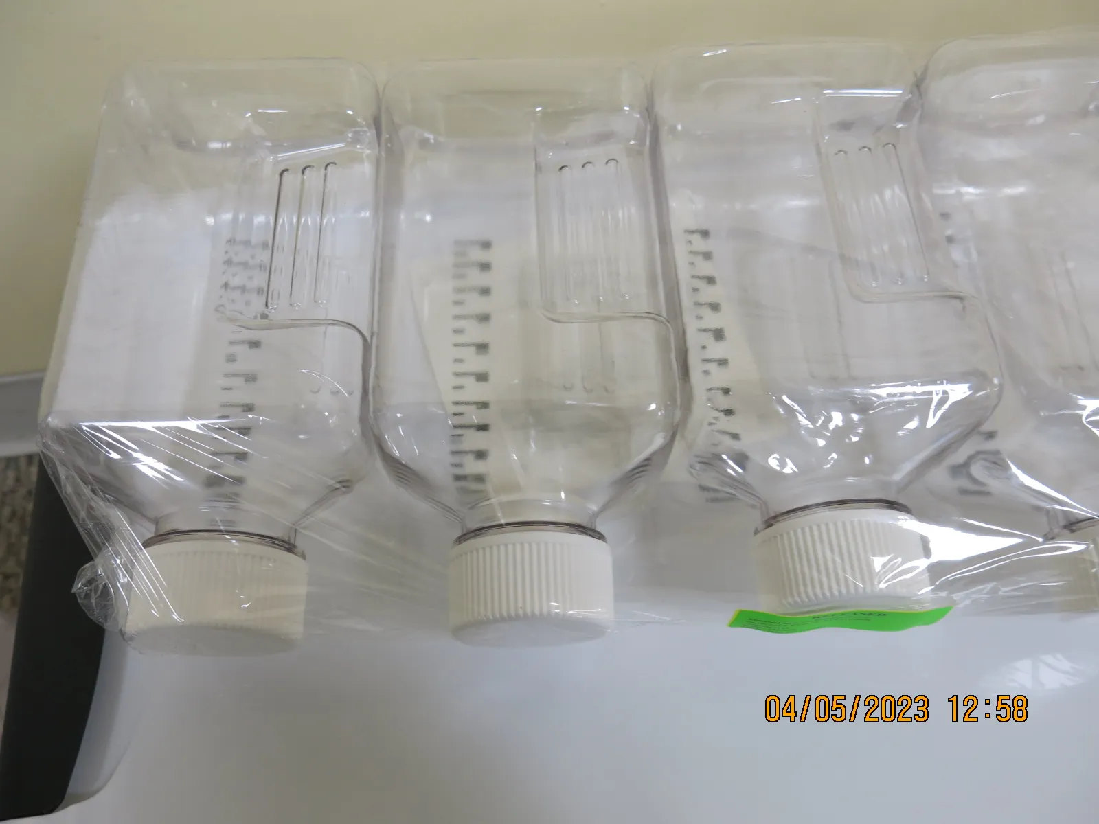 Thermo Scientific Nalgene Square PET Media Bottles with Closure