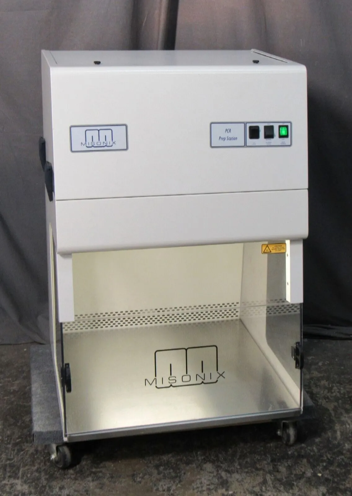 MISONIX PCR-6 Prep Station HEPA Cabinet/BSC with UV